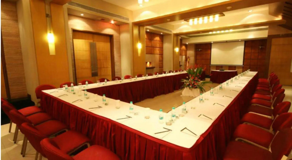 Krishna Palace Hotel