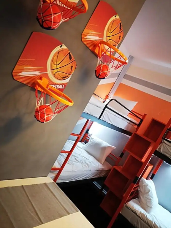 DanHostel