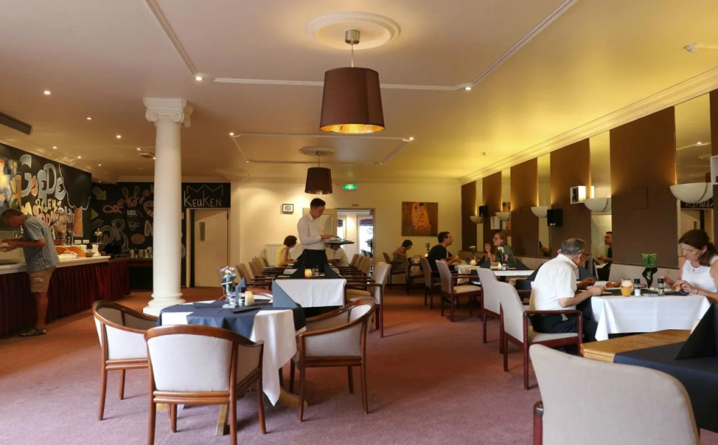 JS Hotel Epen