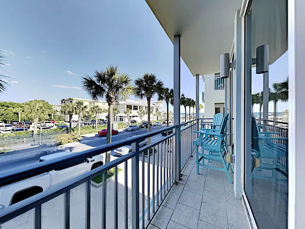 Gulf Place Six Palms #2B - BB's Hideaway by Southern Vacation Rentals