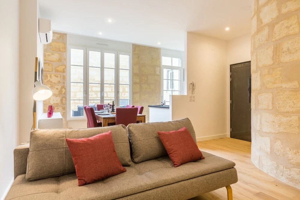 Gorgeous Apartment and Terrace in the City Center