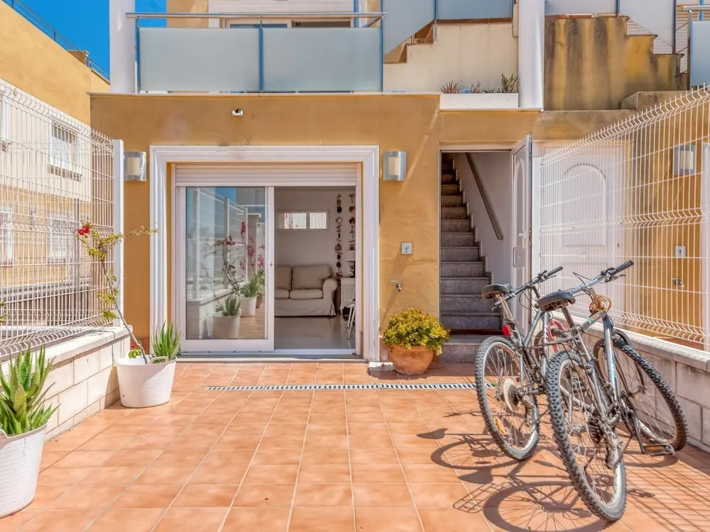 Spacious Holiday Home in Oliva With Swimming Pool
