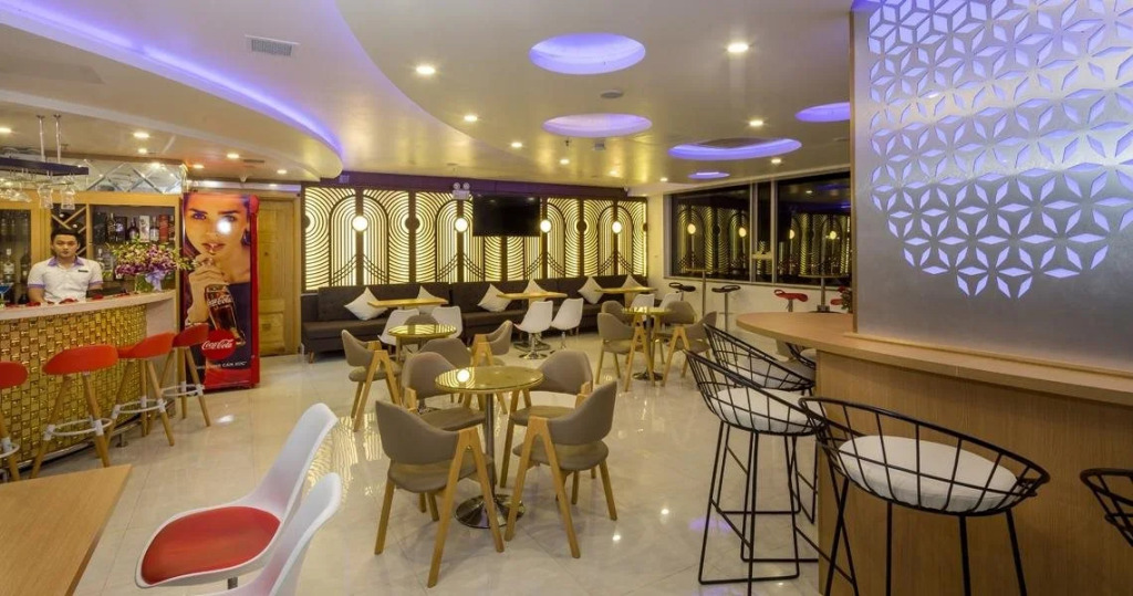 Grand Jeep Hotel Danang