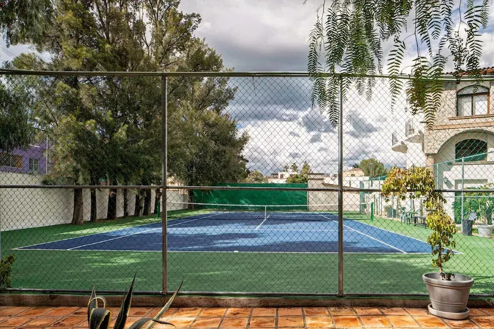 Holt - Amazing 2 BR in San Miguel