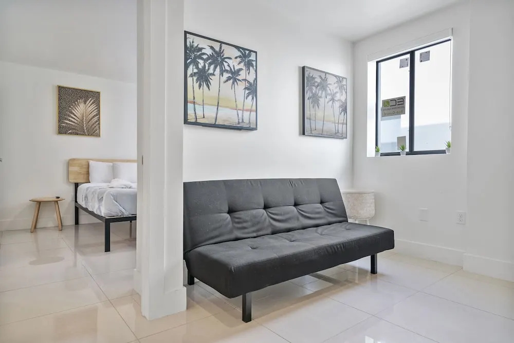 Miami Suite 310
