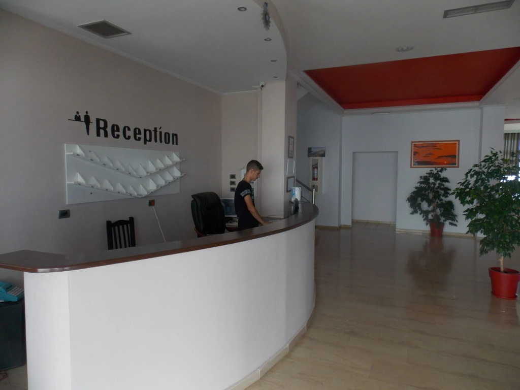 Hotel Kompleks Joni