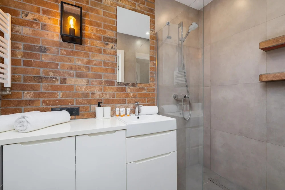 Lubelska Modern Studio by Renters