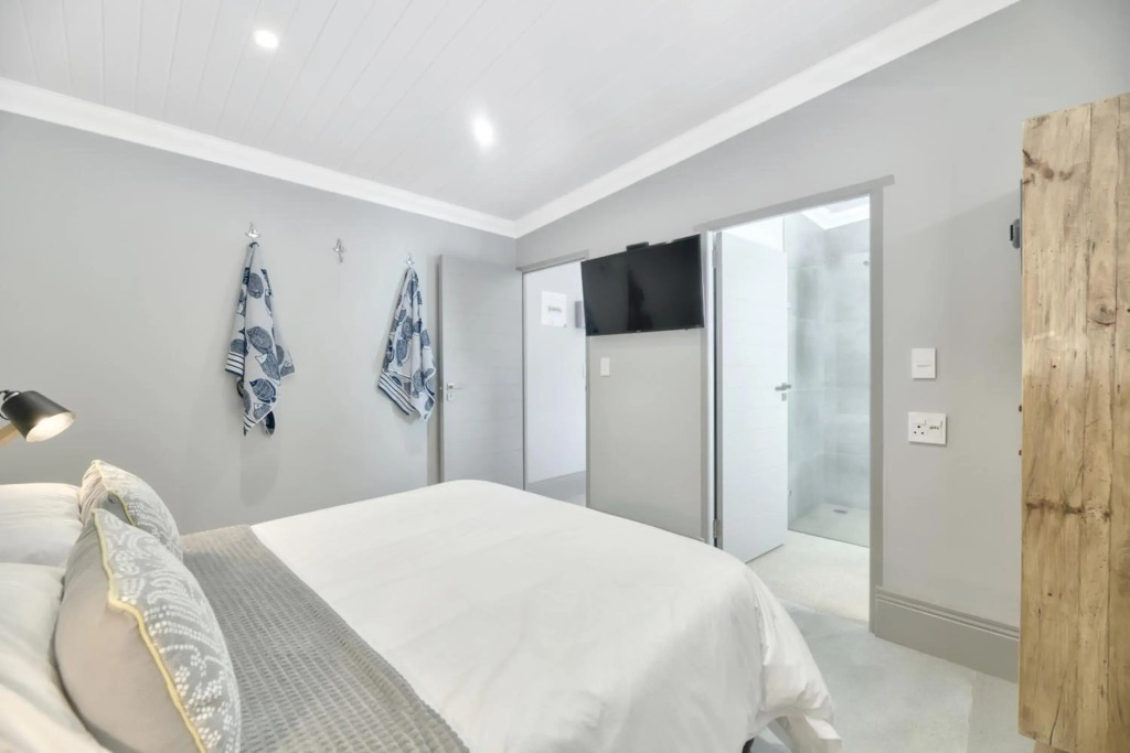 RipTide Apartment on 28 Main Road Struisbaai