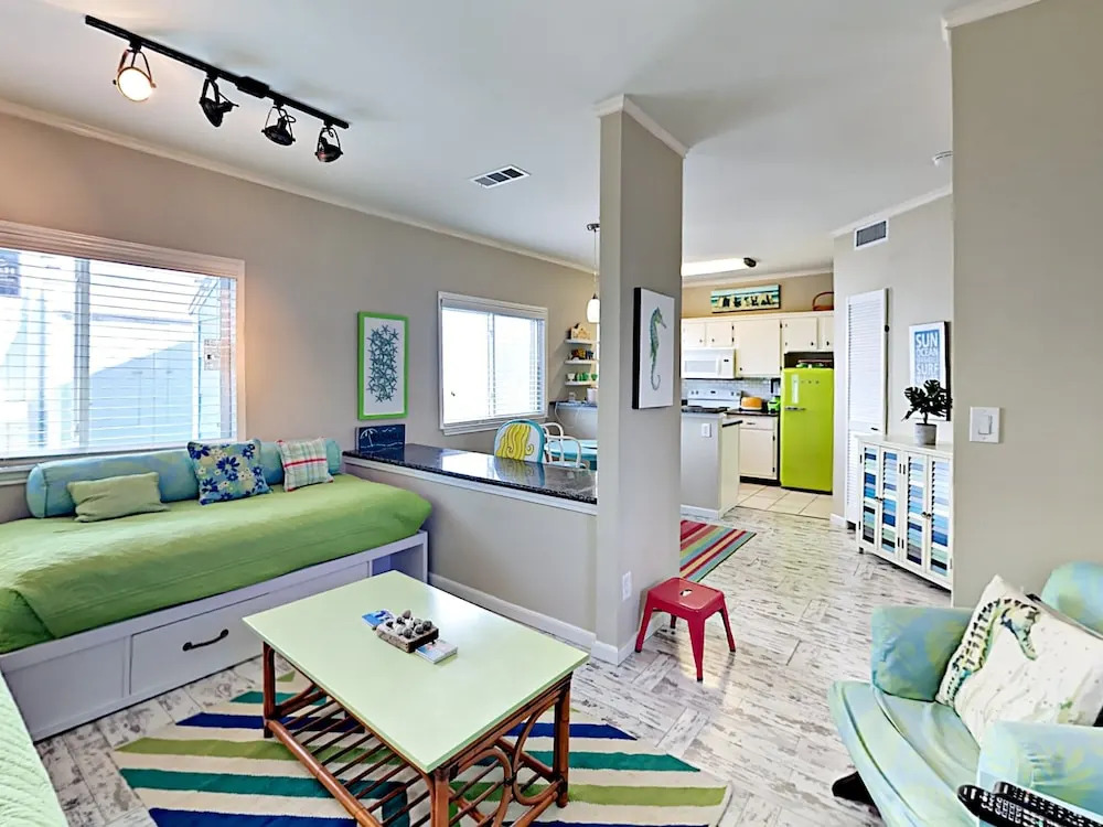 15010 Leeward Dr Condo Unit 203 by RedAwning