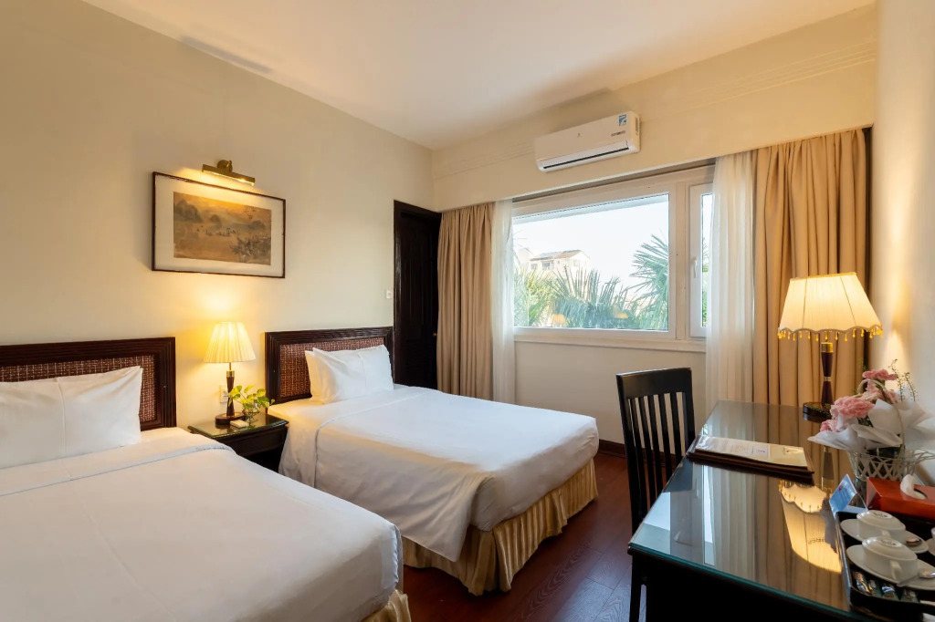 Century Riverside Hotel Hue