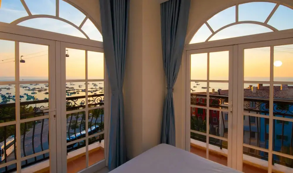 Hoàng Hôn Tím Boutique Hotel