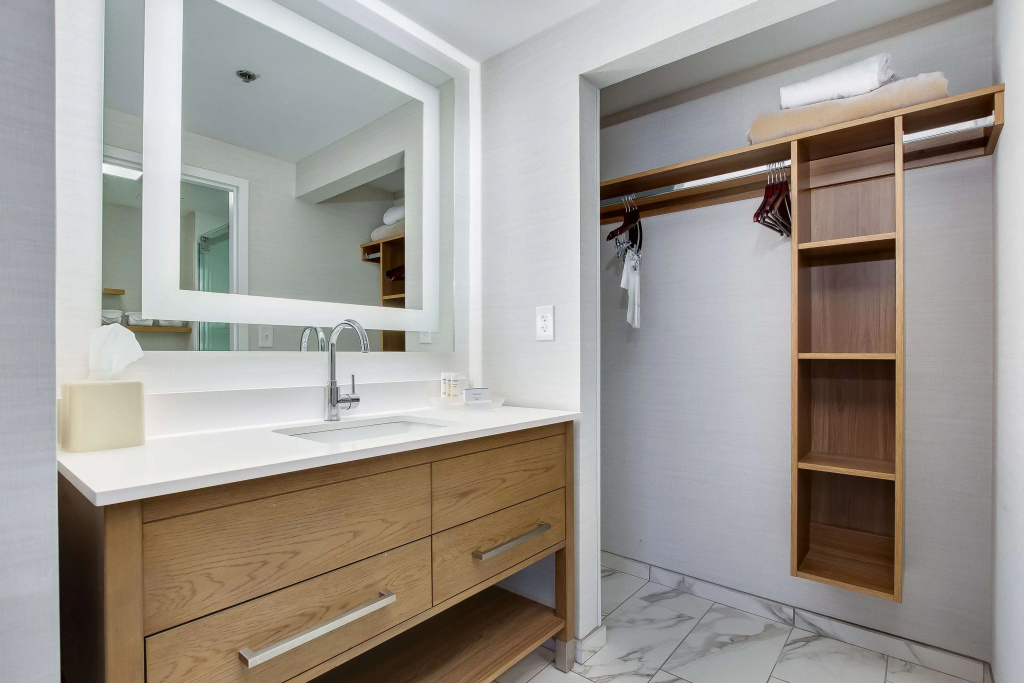 Homewood Suites by Hilton Louisville-East