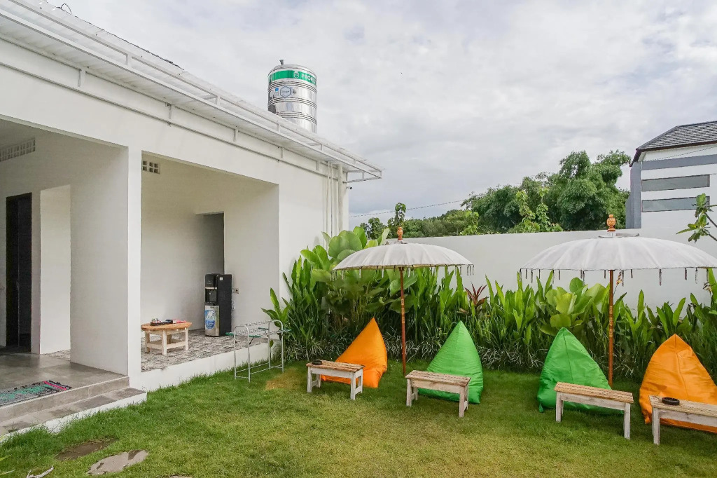 Uli Bali Hostel