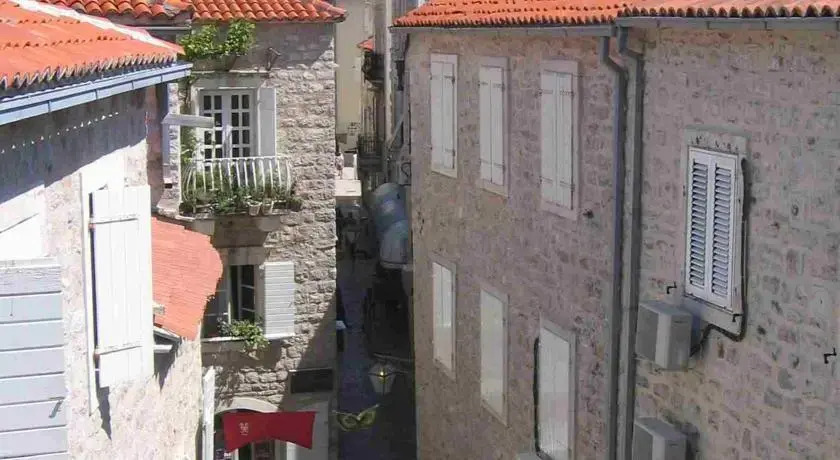 Apartments Bella