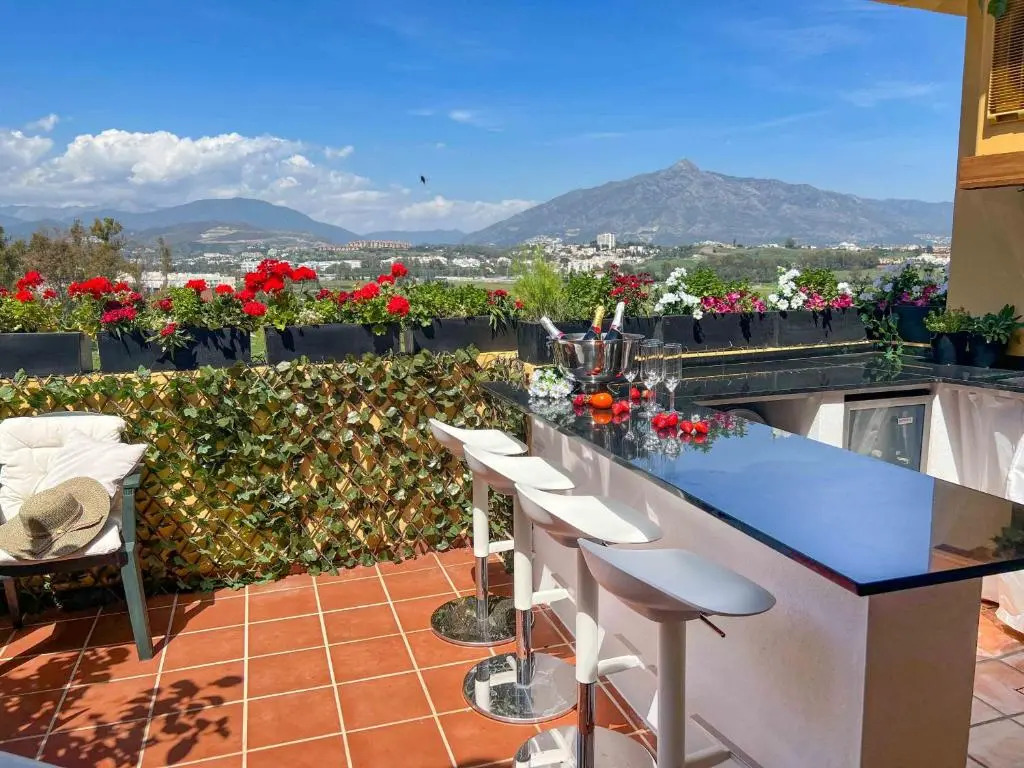 62 - Penthouse in Los Almendros with fantastic vie