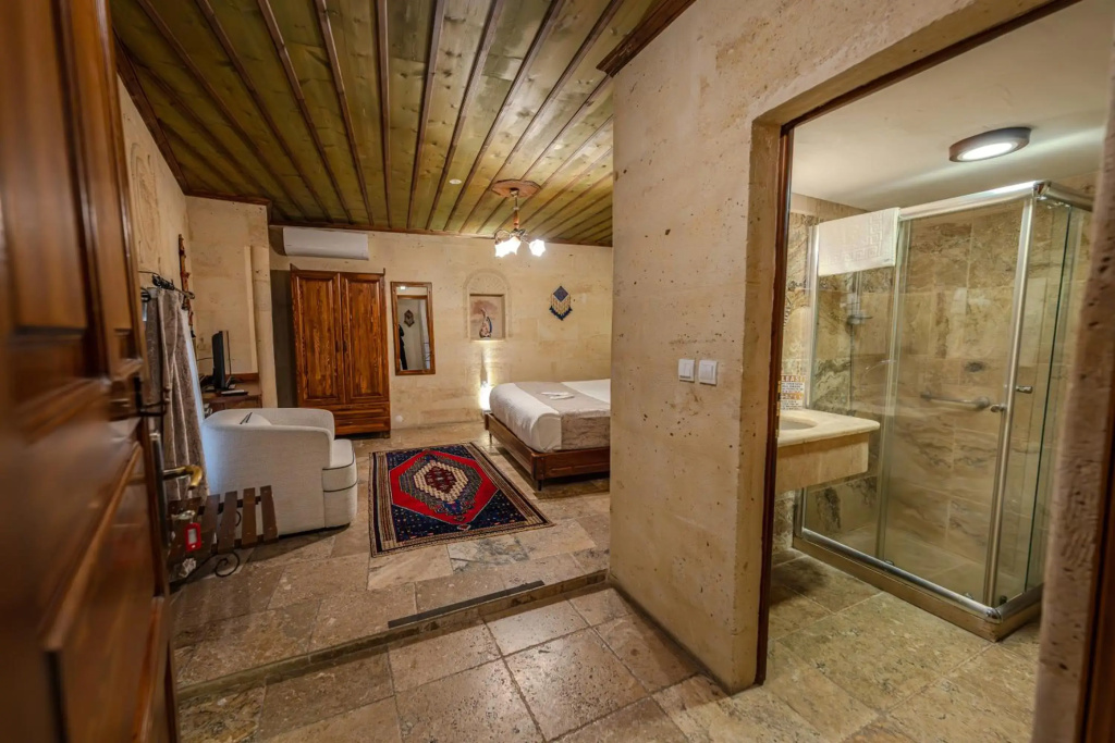 Osmanbey Cave House