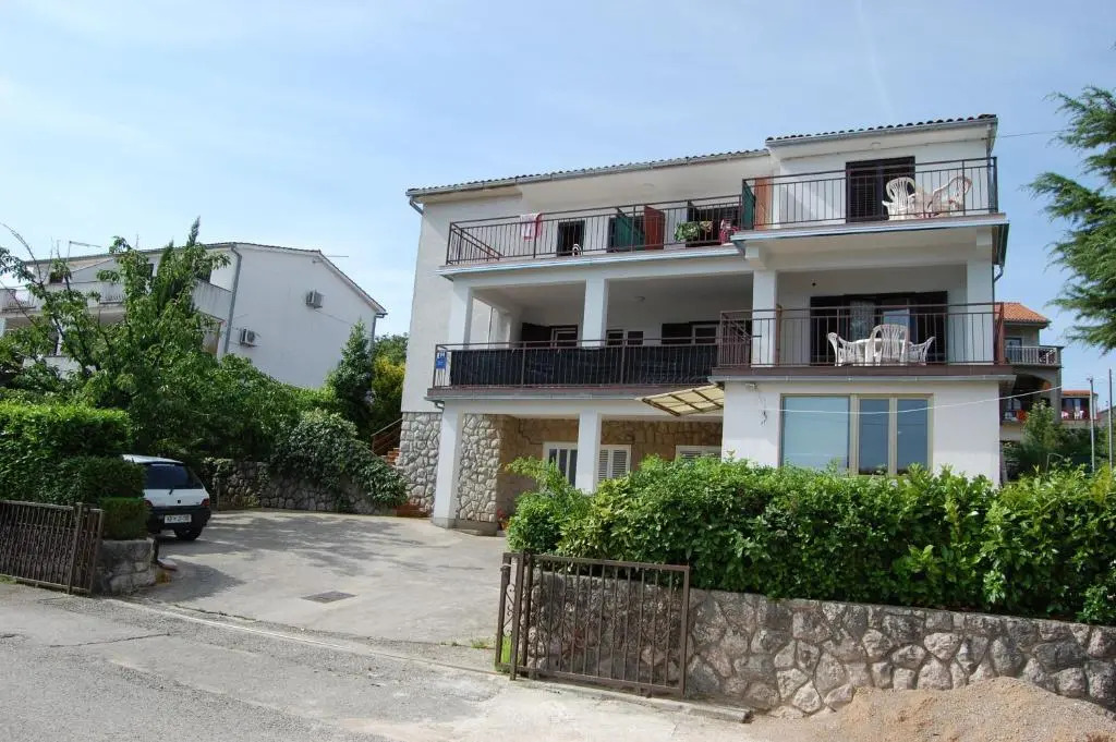 Apartments Toni by El-Pi Tours