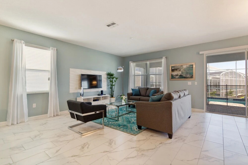 Spacious 8-Bed ChampionsGate Resort Hm-1559PW