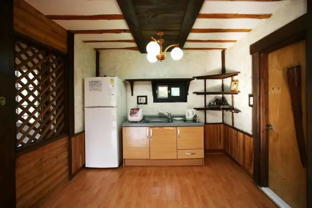 Jeongseon Haetbinnuri Pension