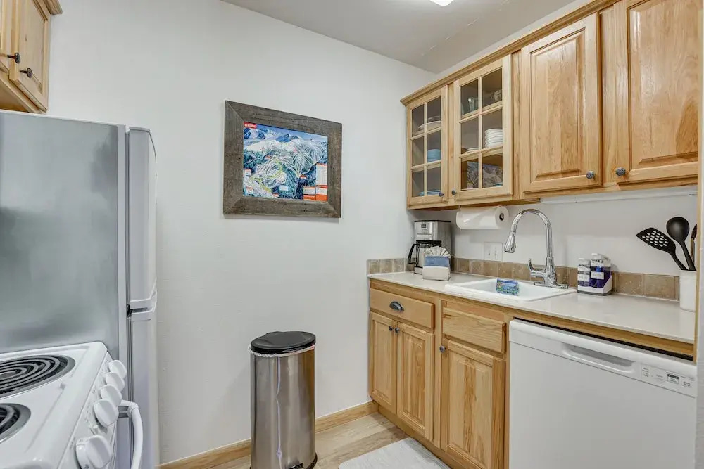 2 Mi to Slopes: Mtn-view Keystone Condo