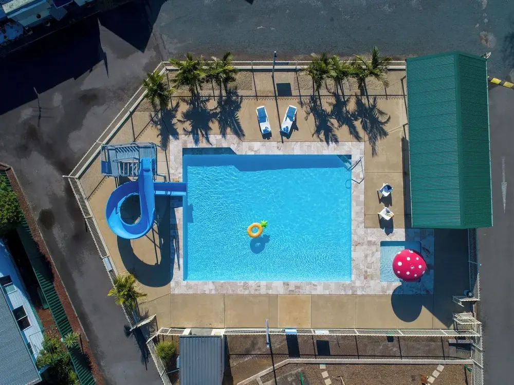 Heatherbrae Holiday Village