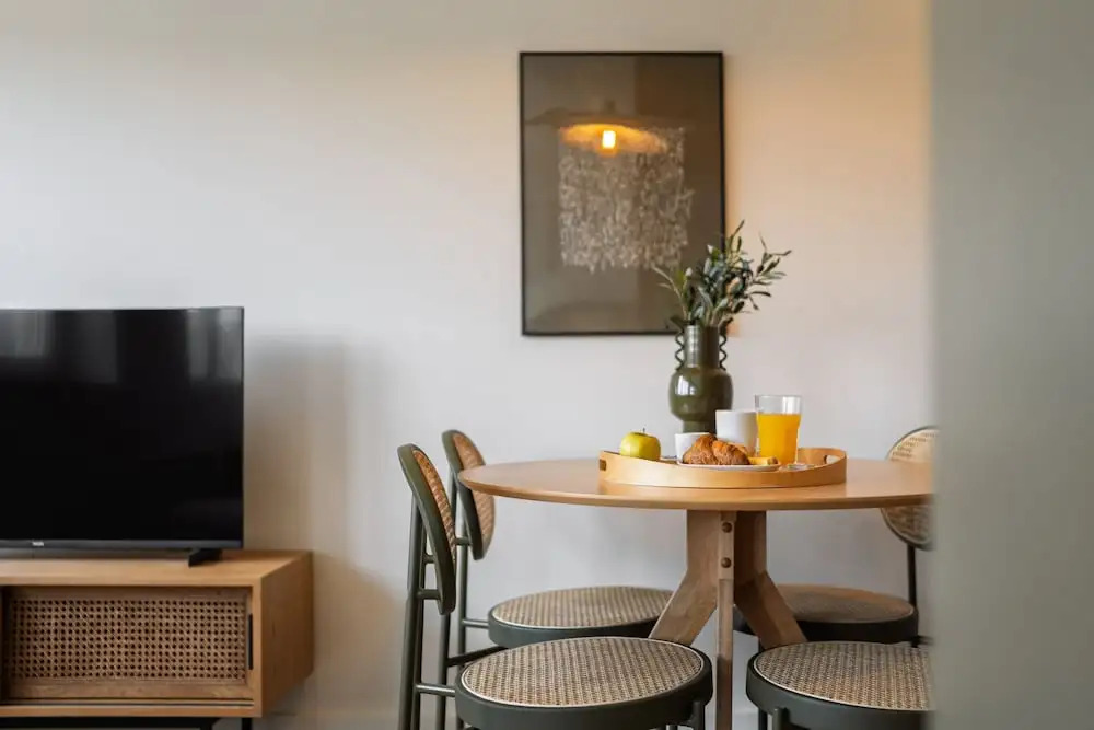 Bom Sucesso Executive Flat 5 4 by Feel Porto
