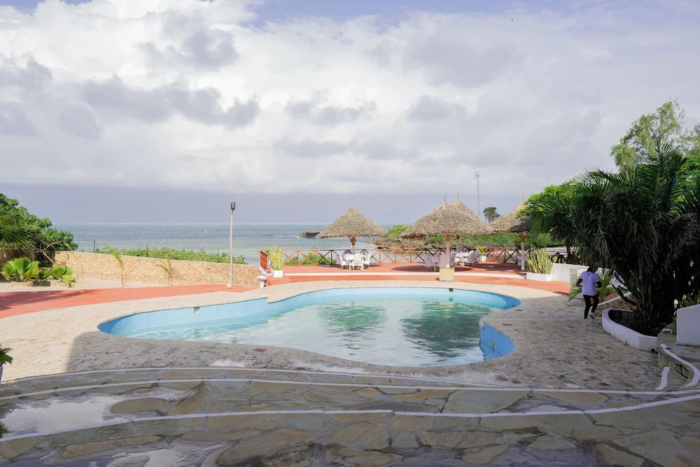 Met Beach Resort