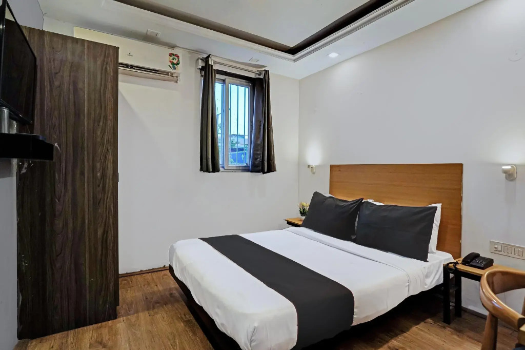 OYO 78941 Townhouse