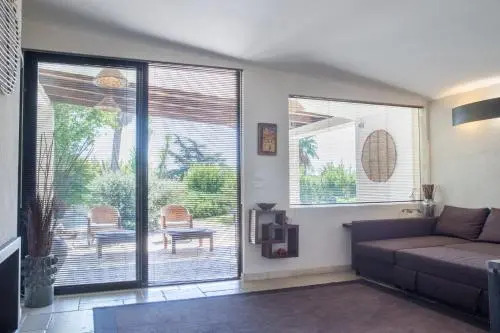 La Villa Apartments