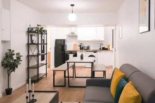 Ardennes Droite Nice Apartment Parc De La Villette - 4P