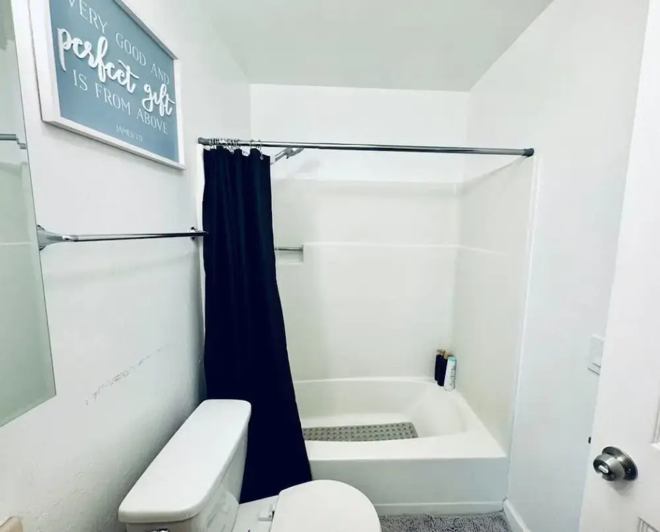 Comfortable 4BR Heart Downtown SJ Central AC Sjsu