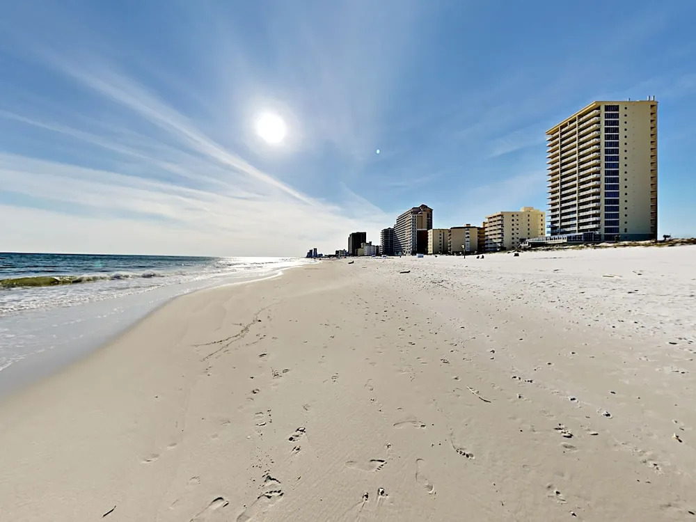 561 East Beach Blvd Condo Unit 208 2 Bedrooms 2 Bathrooms Condo