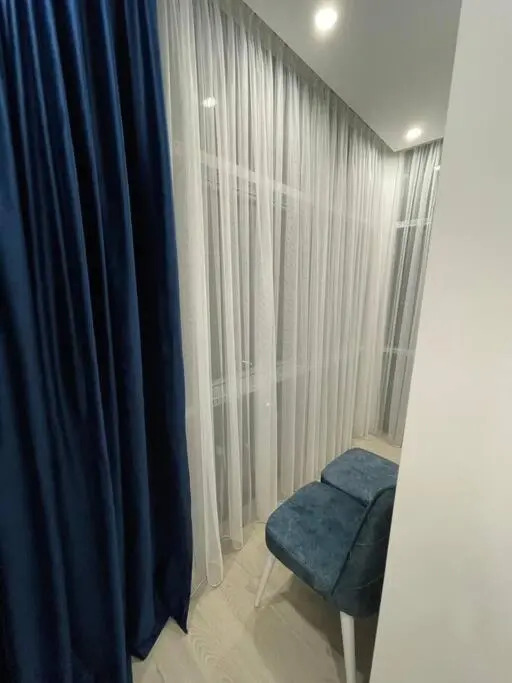 Lovely 1-bedroom apartment with pool.