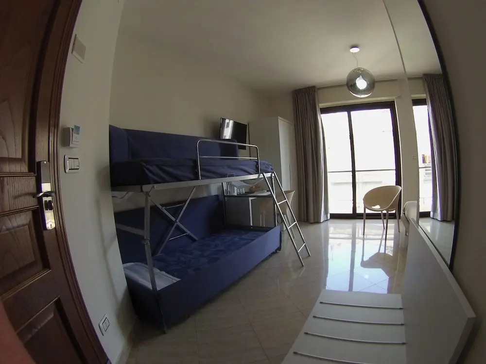 Sonevi Rooms Napoli
