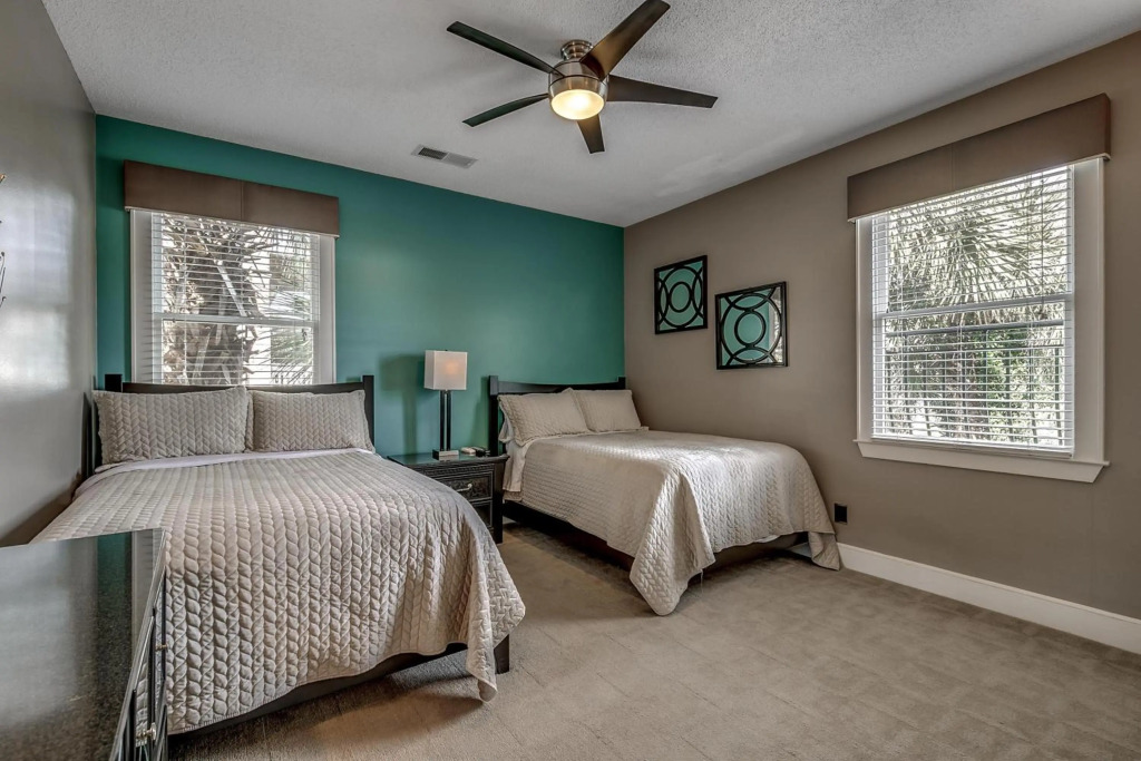 Picture Perfect, 4 Bedroom, Sleeps 12