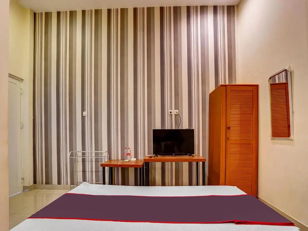 Collection O 91183 Hotel Bahagia Sampang
