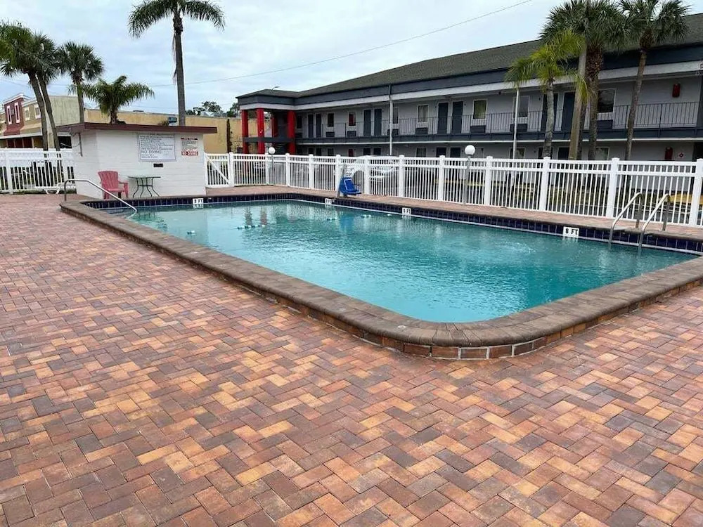 Royal Palm Inn