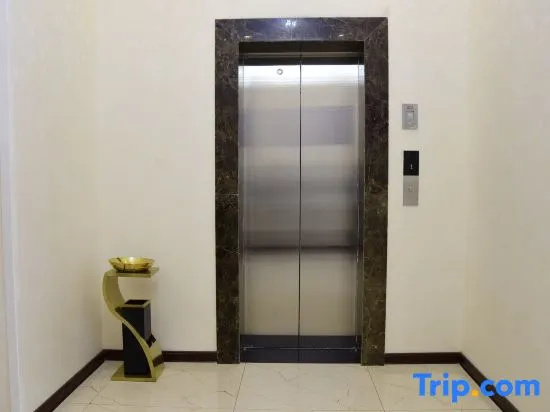 Haoting Hotel (Tianmen Road, Huazhou District, Weinan)