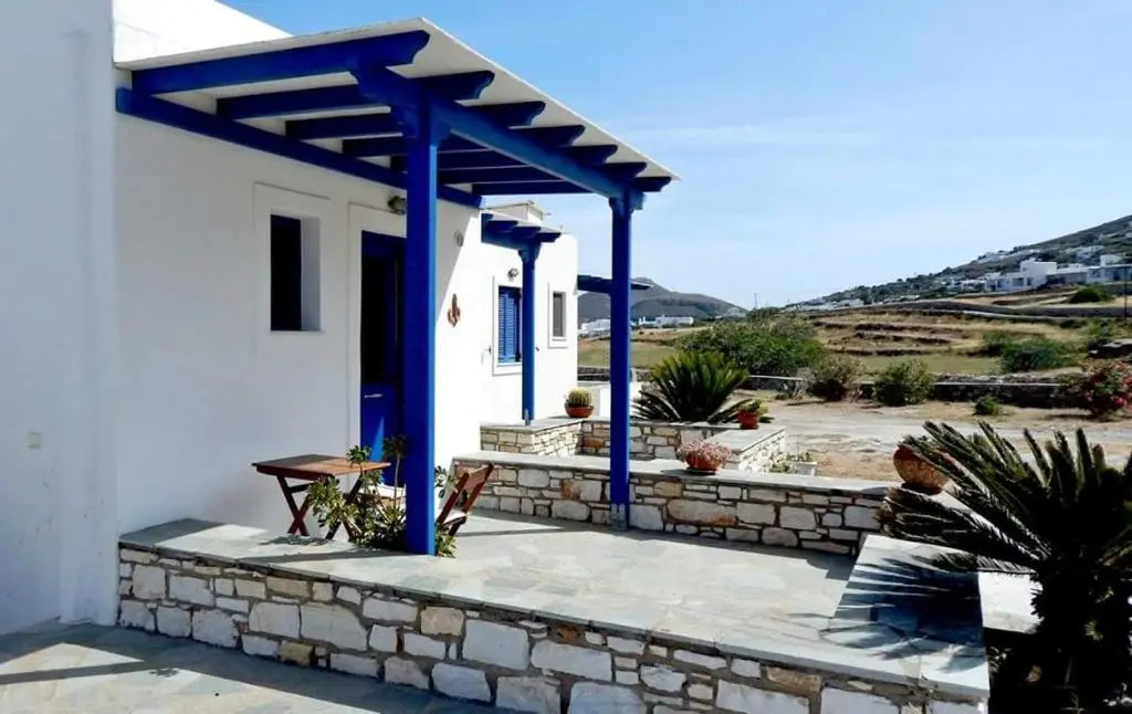 Aigaiou Avra Apartments