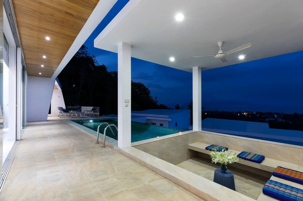 Villa Blue Munii