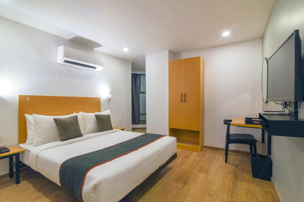 Oyo Townhouse 251 Richmond Circle