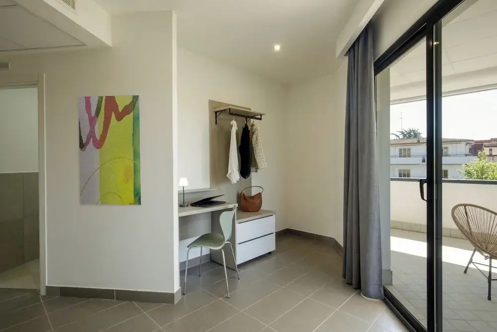 Simon Hotel Aprilia