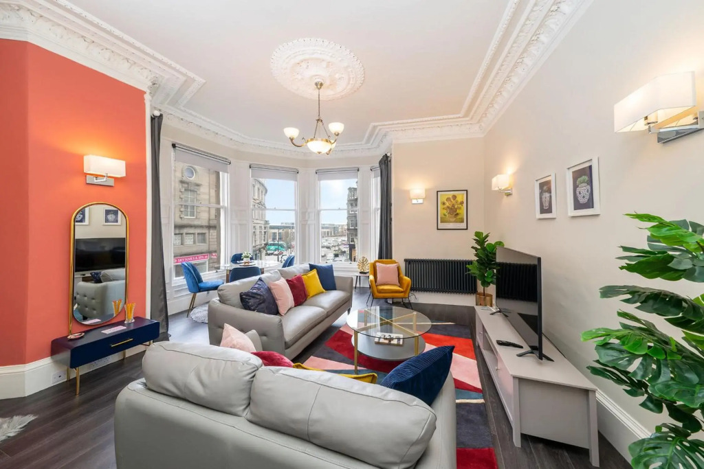 Cordis Apartment