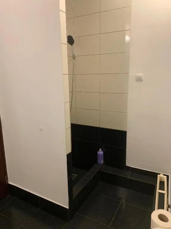 Paula Apartment & Rooms