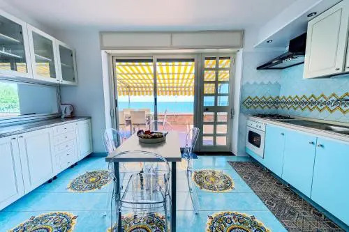 Ravello Art Apartments
