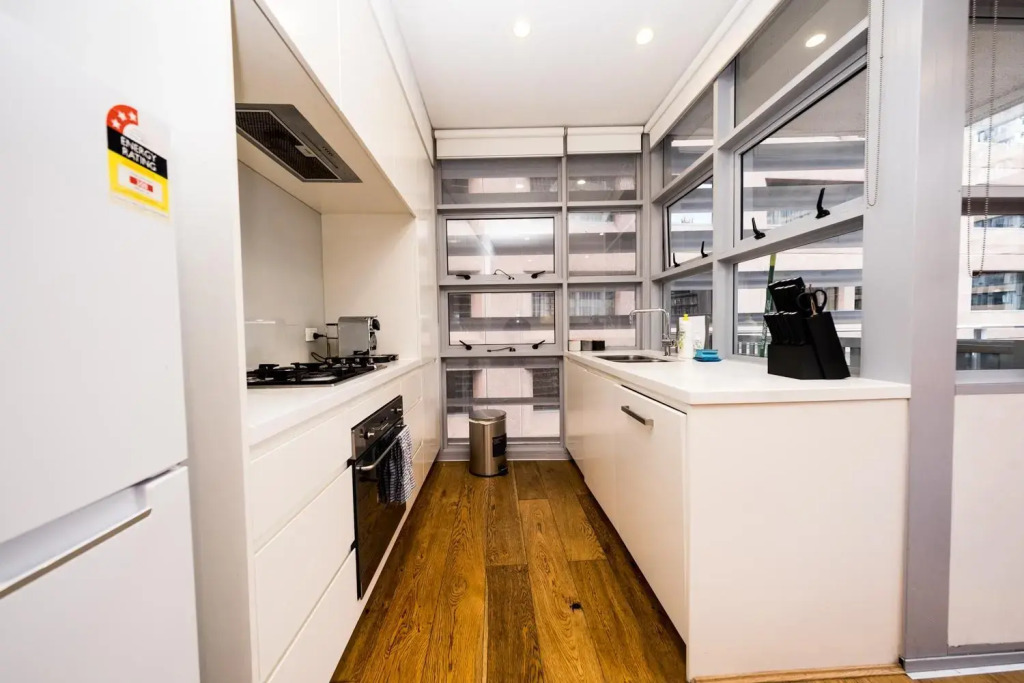 Superb 1 bed apartment in Syd CBD Darling Harbour