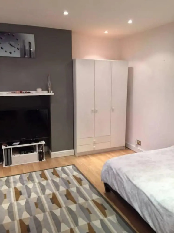 Forest Hill 1 Bedroom Flat