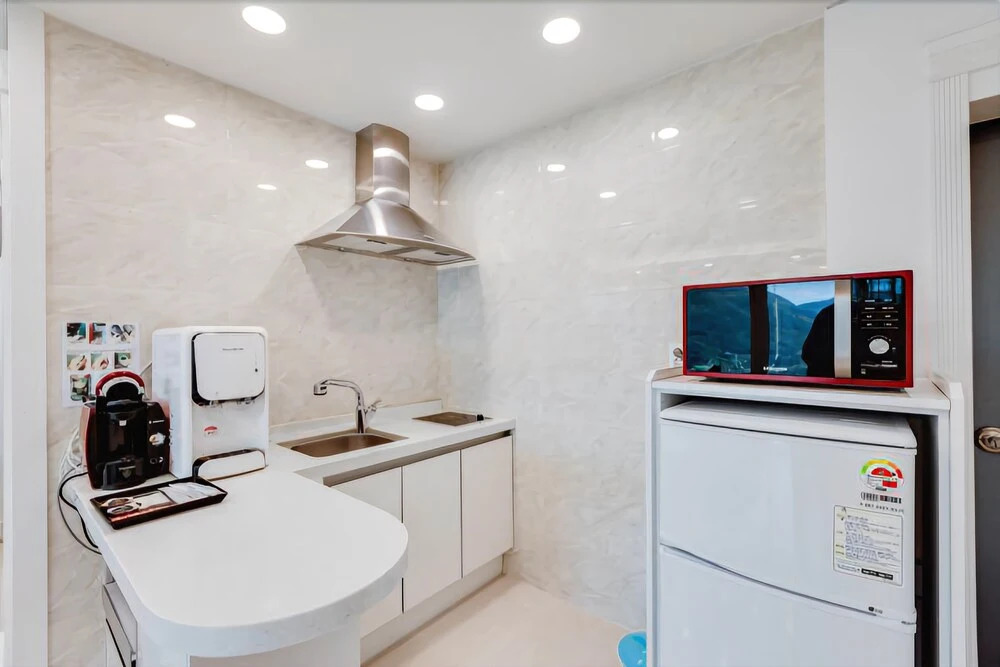 Geoje Mr. Jun Pool Villa