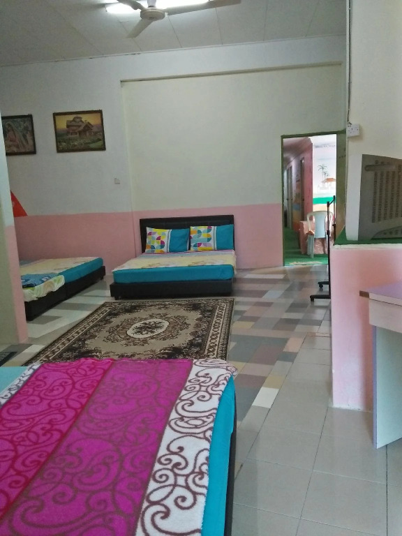 Karim CT Guest House