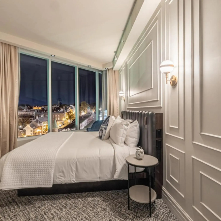 Le Capitole Hotel